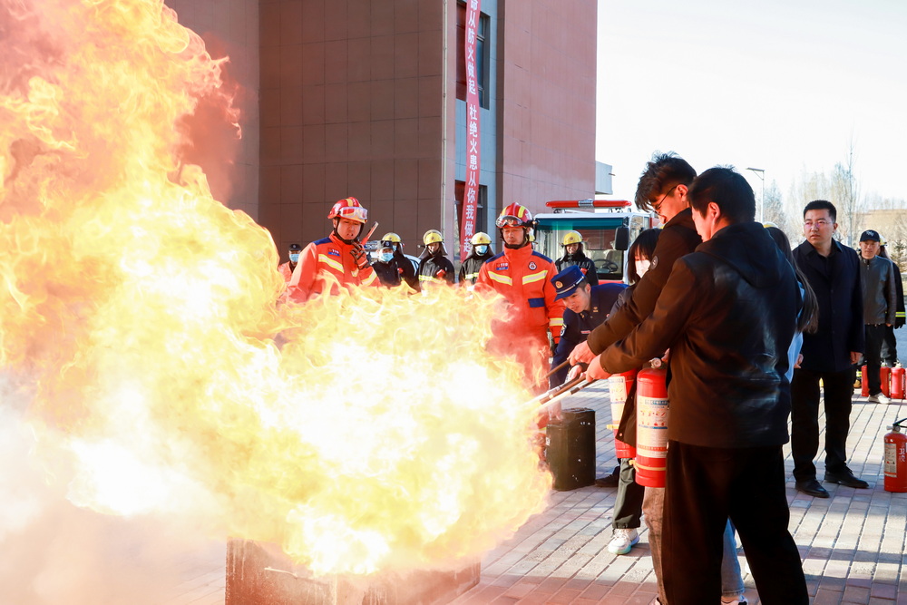 20231121bwc14_调整大小.jpg